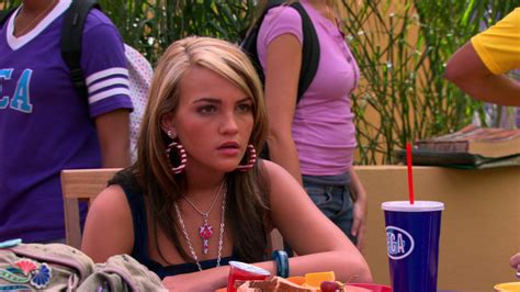 Zoey 101 · Season 4 Episode 2 · Fake Roommate 